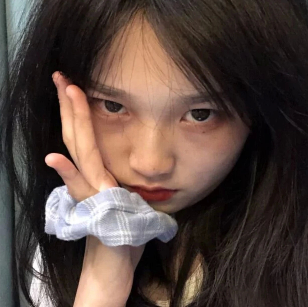 神仙女头·温柔文案:你温柔点,月亮会沦陷,我也会