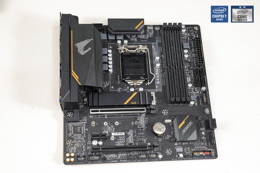 玩转8k视频技嘉b460m小雕八核十六线程i7