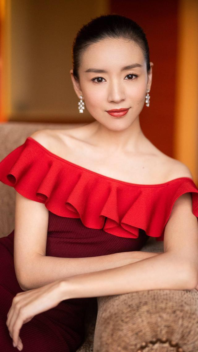 超美董洁:第5474期时尚潮流美图欣赏!