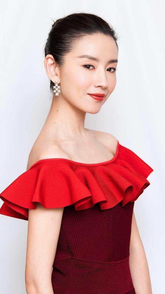 超美董洁:第5474期时尚潮流美图欣赏!