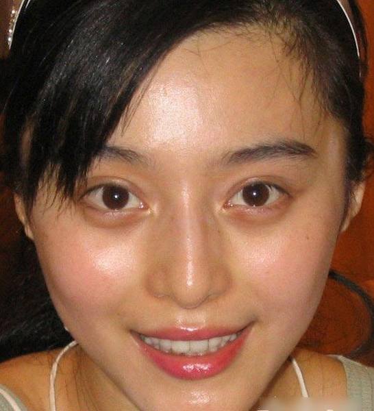 罗云熙早年证件照曝光,盘点那些明星的素颜,谁最让你刮目相看?