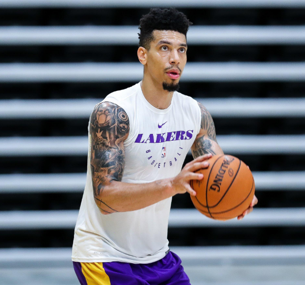 丹尼格林发文感谢詹姆斯我会永远记着你爱你兄弟