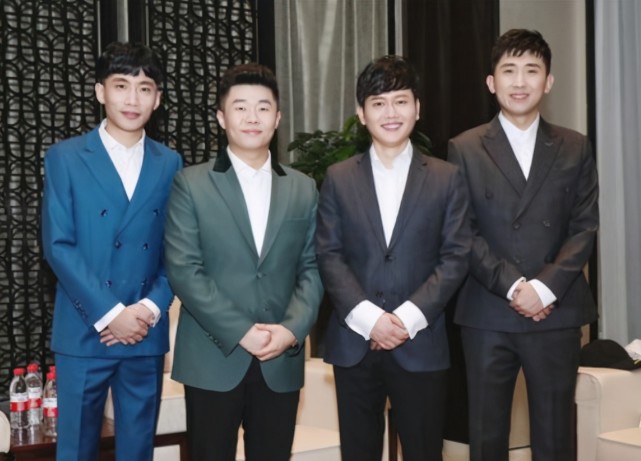 德云社七队小秘密,演出前要把私人物品带身上,德云撒手没七队