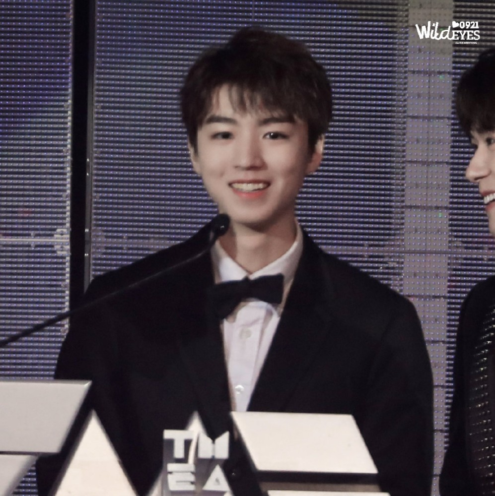 王俊凯太狠了,为角色瘦身20斤,脸尖得吓人,鞠婧祎你学学人家!