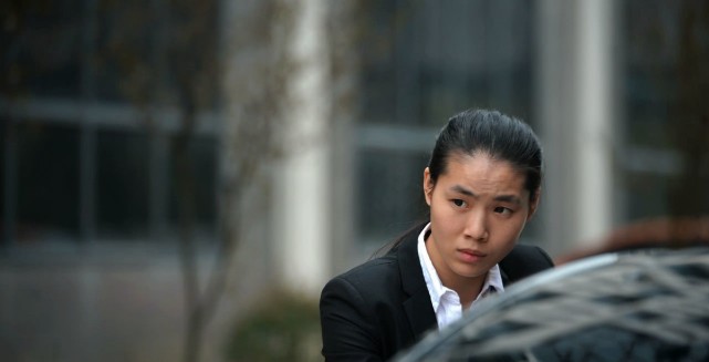 安倍贴身女保镖杀人02秒空手打倒10名壮汉护两任首相安全