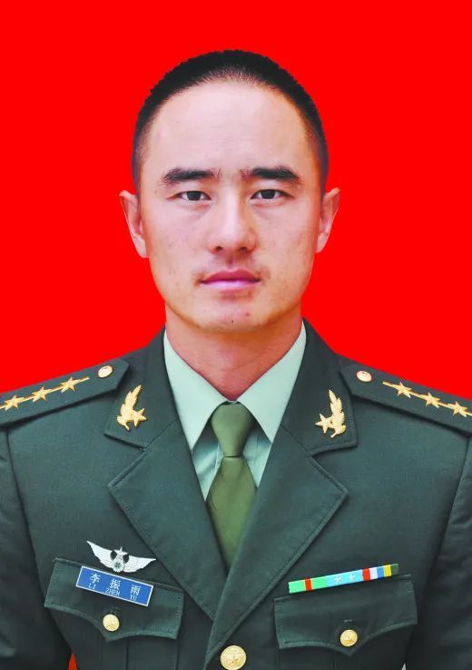 连长18吴颖霞陆军某试验训练基地高级工程师19宋彩萍陆军军医大学第二