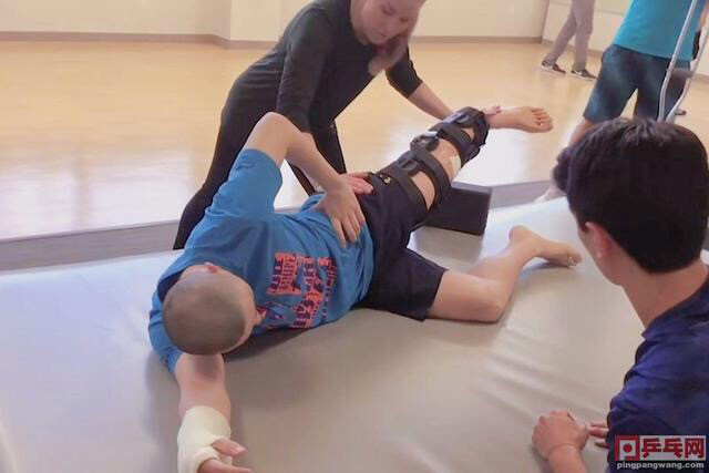 自尊不自弃!马龙这样真正骄傲的强者,羞于展示伤口,手术照催泪