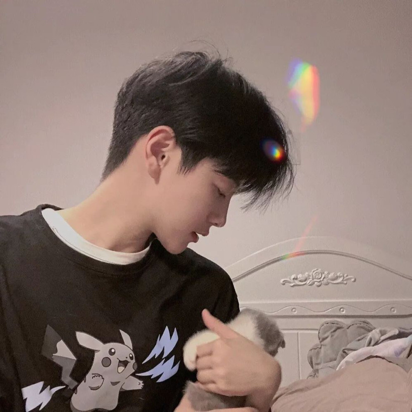 优质的男生头像