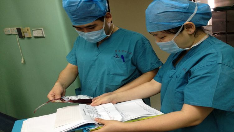 术中输血护理操作