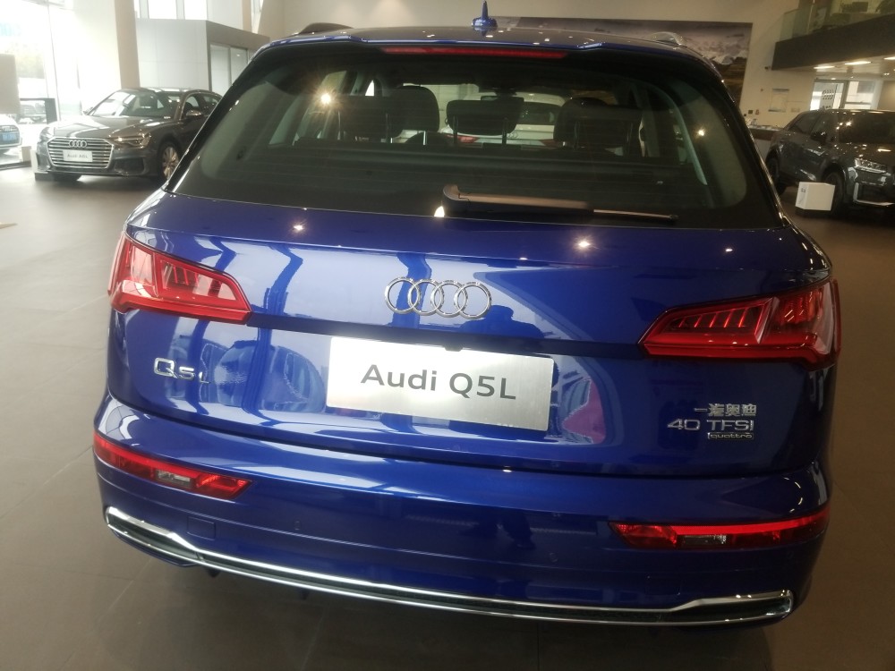 进店实拍2020款奥迪q5l!