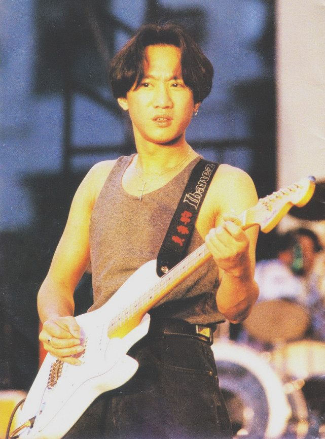 纵横世间千万曲世间再无黄家驹