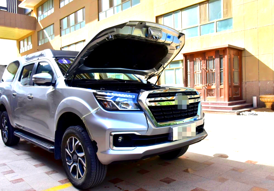 98万起!又一越野猛将上市,配宝马引擎,酷似"金刚罗汉"!