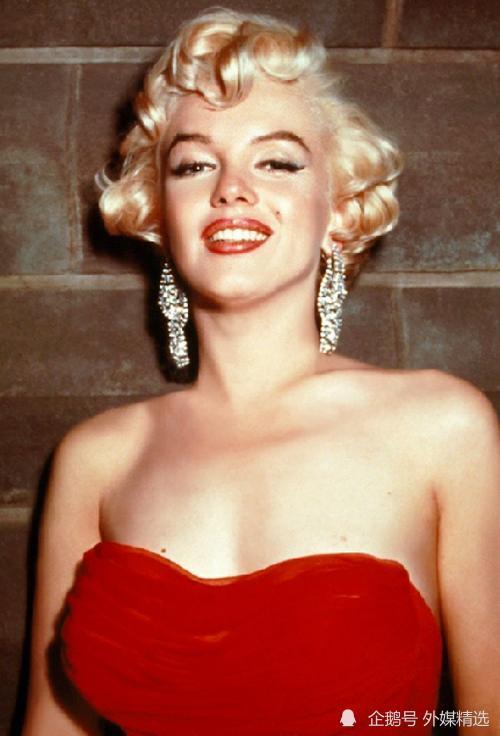 福布斯|普林斯·罗杰斯·内尔森|玛丽莲·梦露|迈克尔·杰克逊|乔治