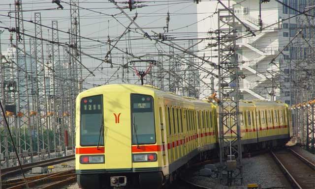 中国地铁线路城排名_要有地铁:中国31城地铁里程及密度排行