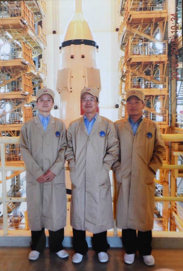 21年前,他们护送"神舟一号"起航