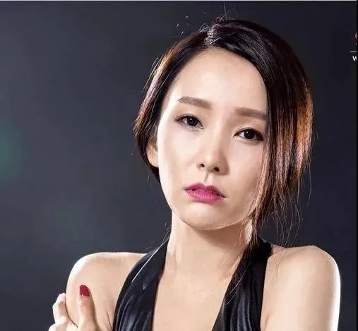 37岁落选港姐文凯玲曾靠王晶上位成功入行10年仍买不起房