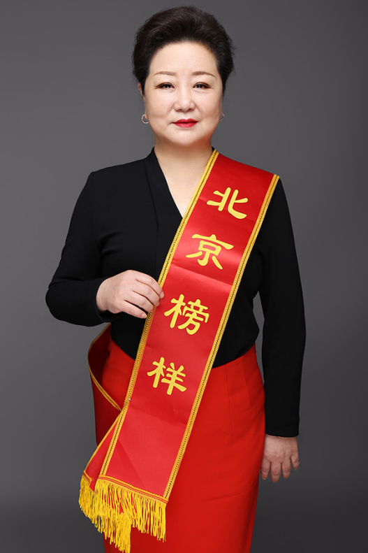 李东方书画家图片