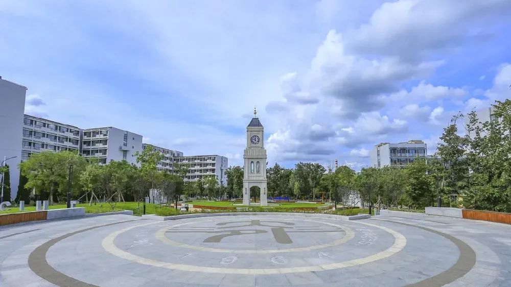 2020高校就业率排名_2020全球大学毕业生就业力排名出炉!加拿大9所大学上(2)