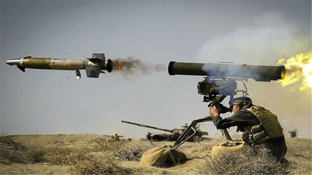 而且,还有一点也不得不提,9m113反坦克导弹是空心装药结构,这种设计