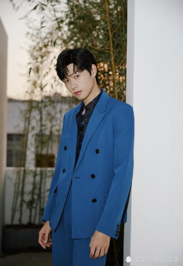 和杨幂恋情仍扑朔迷离,魏大勋形象大变要转型?