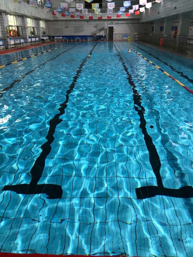 兰海游泳馆提前闭馆通知