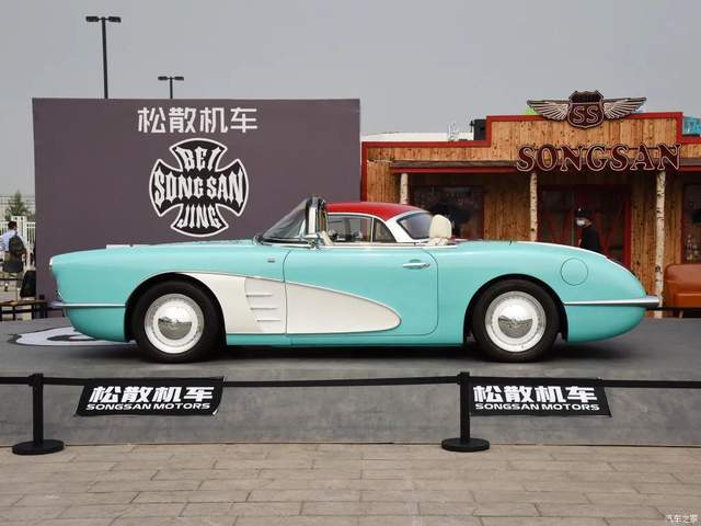 开这台比亚迪敞篷跑车合法上路回头率不输迈凯伦法拉利