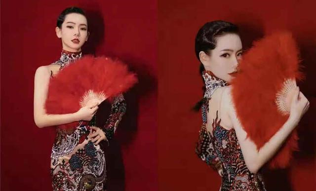 女明星齐聚金鸡奖!戚薇一身漆皮旗袍靓成焦点,金莎脸油到发光