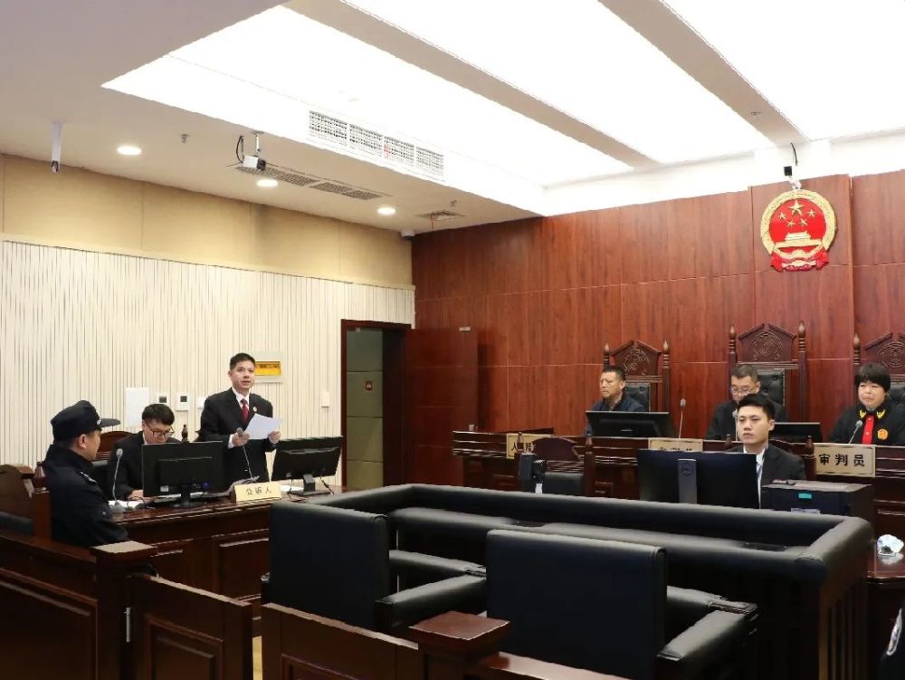 2020苍南县七年期末_苍南有个“中国淘宝镇”!光企业就有七八百家,年产