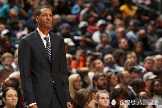 对于火箭来说,即便是留住了哈登和维斯布鲁克,下个赛季也很难打进