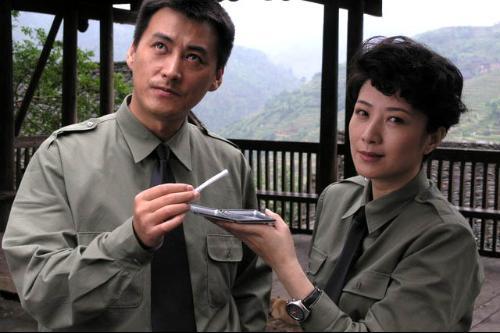 刘小锋,王静,刘交心等人主演, 该剧讲述了在广西十万大山中,山高林密