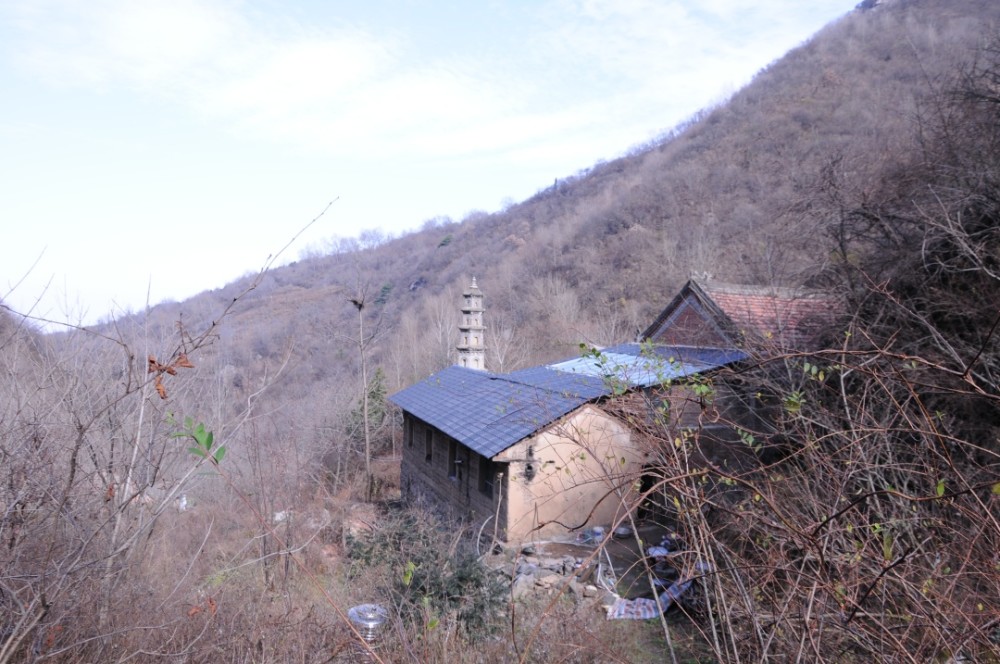 秦嶺終南山隱士並不遙遠,在西安附近爬山,一天遇見好多隱士