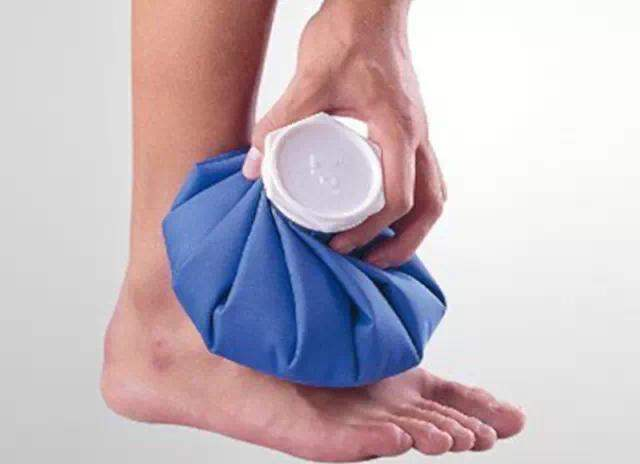 痛风突袭真要命!4招快速止痛很管用