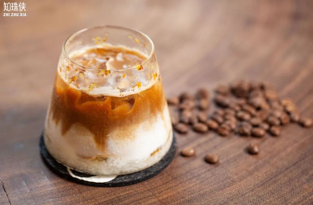 入口甜滋滋的,奶香咖啡香还有桂花蜜的香混合,但是米酿的味道几乎闻不