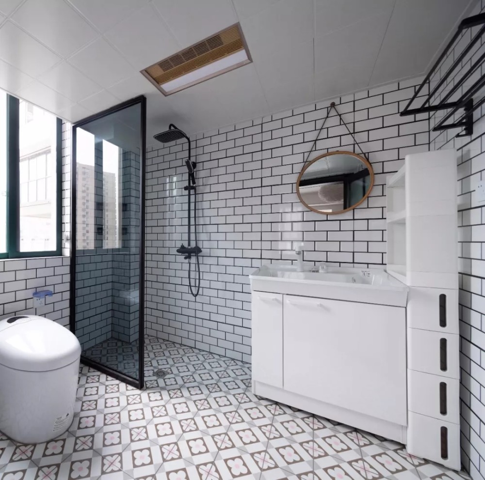 卫生间天花板怎么选?这三种吊顶选择,人人都不装第三种