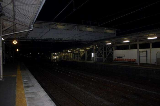 都市传说:日本少女误入平行空间"如月车站事件"