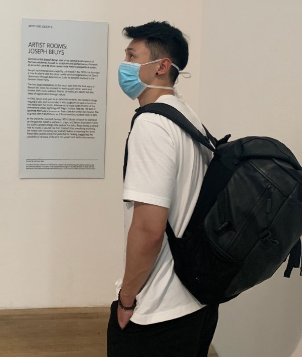 在某些人的刻板印象中可能会觉得学霸都是"书呆子",可对于陈一鸣来说
