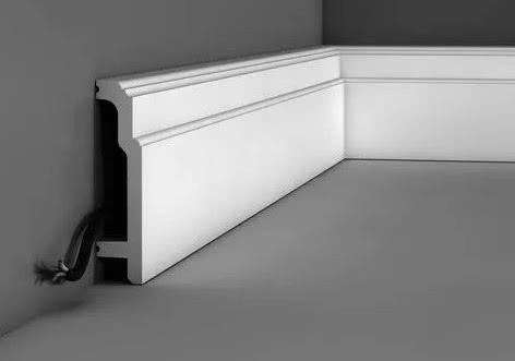 头次见有钱人家装这种踢脚线,不得不感叹聪明,后悔我家选错了