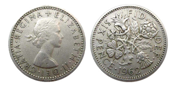 英国六便士,月亮下的幸运币