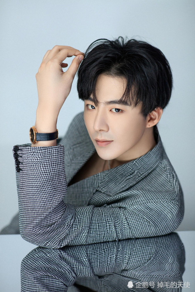 还没结束b站一哥墨茶并非饿死外公爱玩电脑体重将近200斤