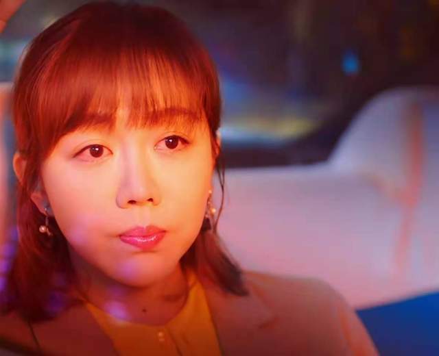 不过,在徐秀兰干涉儿子的生活时,就苦了徐清风的女朋友林洁了.