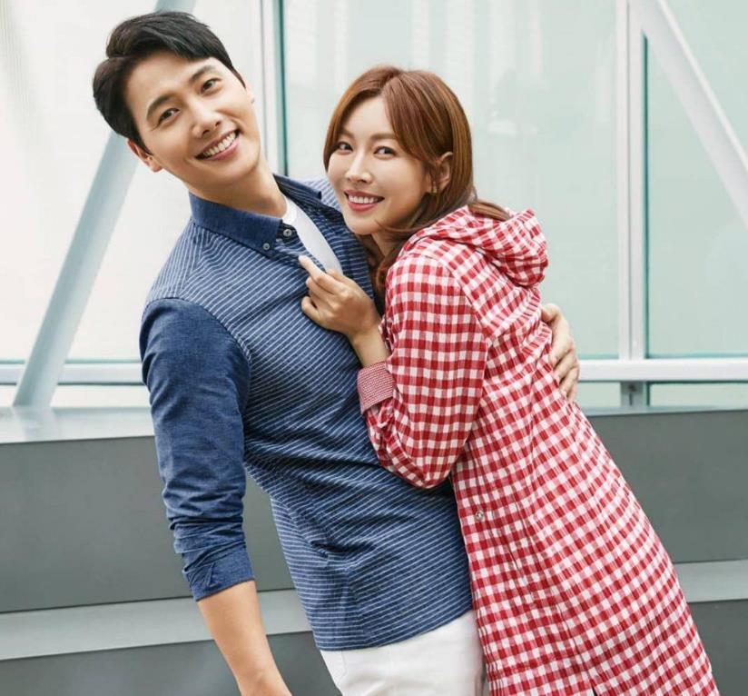 人生赢家李智雅19岁隐婚嫁给徐太志拿下顶楼女主惊艳众人