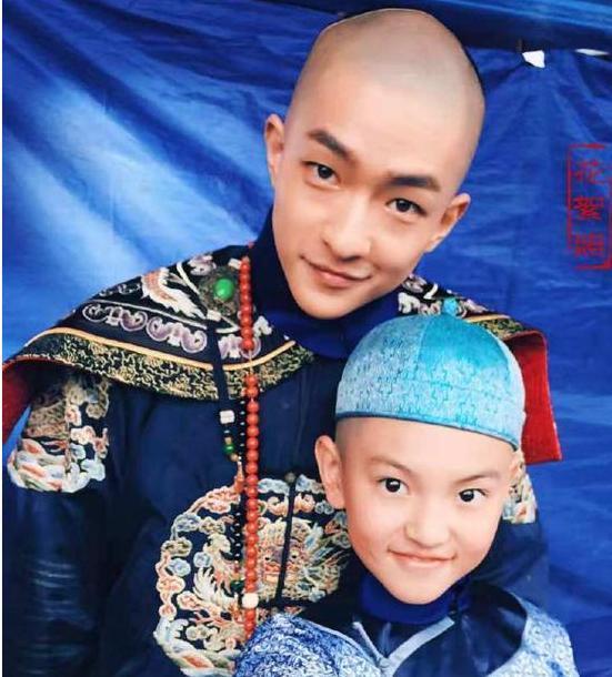 她是永琪的正妻,还生下了最小的儿子,《如懿传》里帮海兰破案