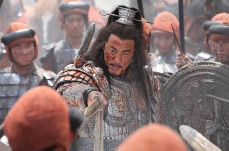 巨鹿之战项羽威信达到巅峰,为何不选择当皇帝,而自封西楚霸王?