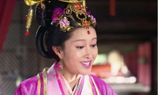 芈月传怪不得郑袖儿子当不成太子你看是谁在跟郑袖竞争