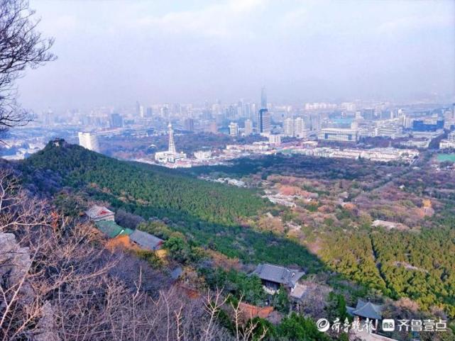 登高望遠一覽眾山小,而俯視泉城濟南最佳觀景處非千佛山莫屬.