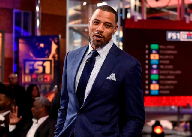 肯扬-马丁二世:我运动天赋超强,火箭为我专门买了选秀权!_腾讯新闻