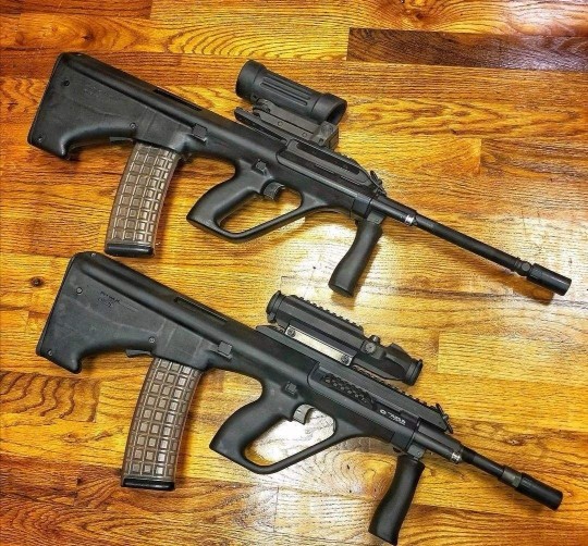 世界名枪奥地利aug枪族无托步枪的经典之作