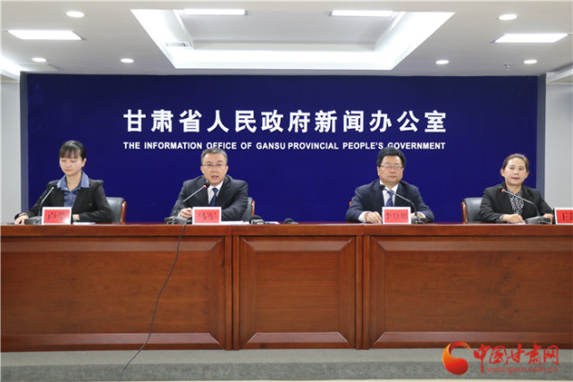 临夏州人民政府副州长马军,临夏州文化广电和旅游局局长李登旭和临夏