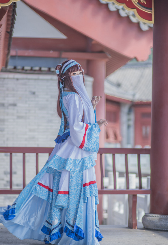 cos秦时明月神还原晓梦气质不输动漫蓉姑娘醒来后变漂亮了