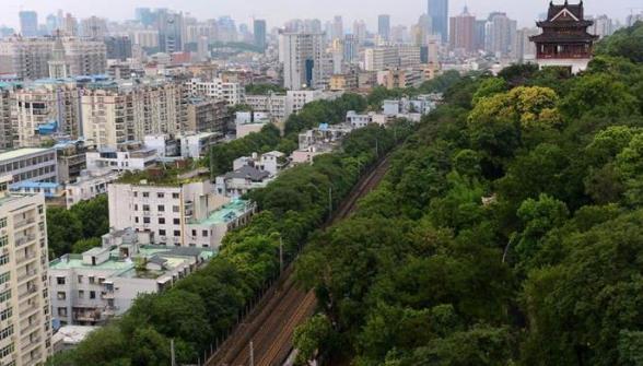 中部高楼最多的城市 有赶超上海深圳之势头 你知道是哪吗 腾讯新闻